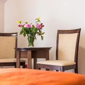 Airpark Hotel